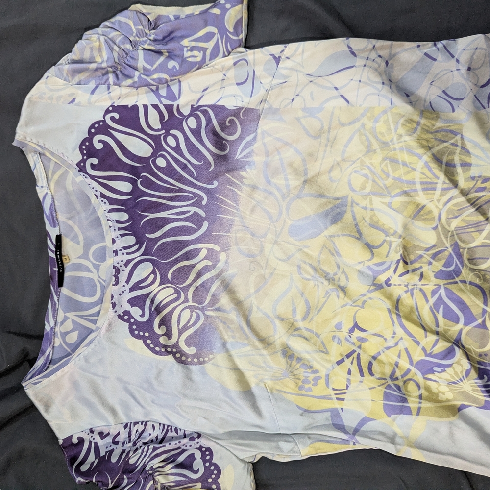 Elie Tahari Purple Yellow Floral Short Sleeve Tee